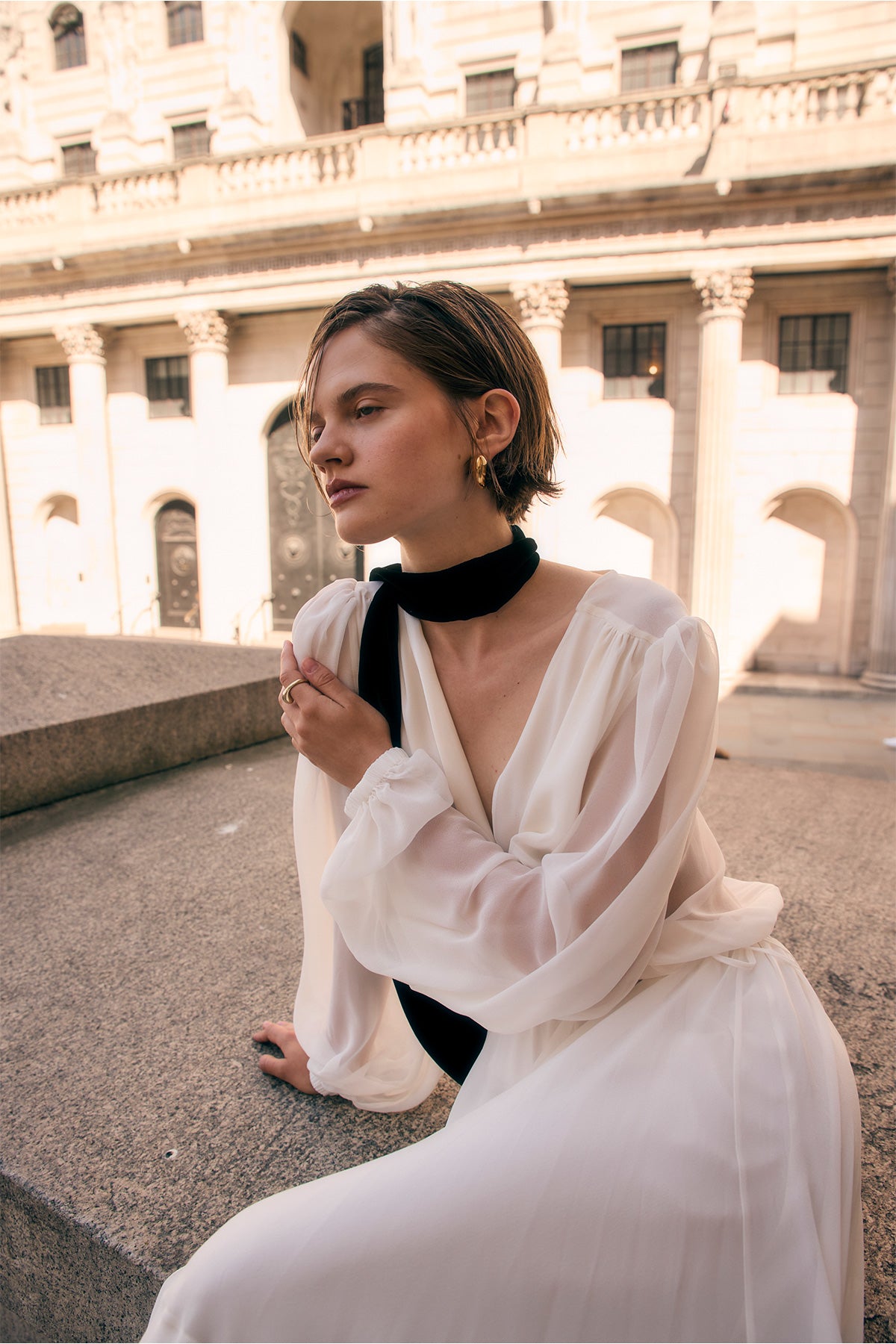 THE PLUNGING-NECK SILK CHIFFON GOWN IN WHITE